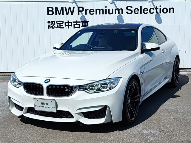 BMW M4クーペ 