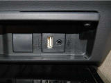 AUX端子/USB端子