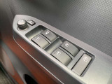 ☆クルマ買ったらエンジンオイル無料のテクノオートリアルです。納車時より走行距離4000キロ又は6ヶ月に一回のペースでご来店していただければ、エンジンオイル交換が無料です!工賃・オイル代金が0円!