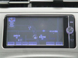 トヨタ純正ナビゲーション付き♪TV・CD・AM・FMが視聴可能☆使い勝手も良く、操作も簡単です!お気に入りの選曲で、通勤・ドライブを快適にどうぞ♪