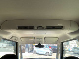 ルーフに取り付けたファンで空気を効率的に循環させることで室内空間の温度を均等に保ち心地良い車内♪