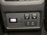 【エアコン独立温度調整機能】乗員に合わせて温度設定ができるエアコン独立温度調整機能を運転席、助手席、後席に装備!
