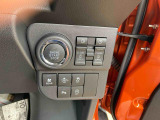 ボタンスタート式☆電子カードキーを携帯していれば、ブレーキを踏みながらボタンを押すだけでエンジンの始動がスマートに行えます!
