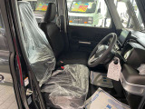 車によってはストックヤードに置いていることもありますので、ご来店の前に事前にご連絡いただけますと幸いです。