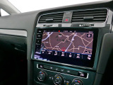 純正オプションである”Discover Pro”9.2インチの大画面で、車両を総合的に管理するインフォテイメントシステムです。