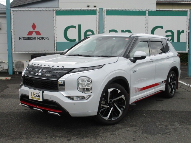 アウトランダー PHEV 2.4 P 4WD 