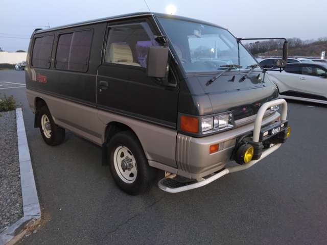 デリカ スターワゴン 4WD P25W サイドステップ 左右 （Yahoo