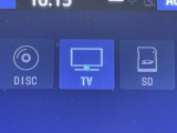 TVが見れるチューナーを装備しています。 新しい車でも付いていないことで、TVが見れない事も多々あるので要チェックです。