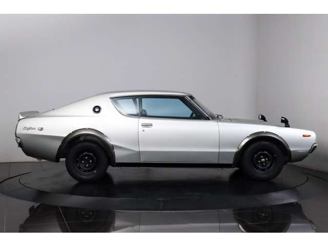 日産 スカイライン ケンメリ 5MT 2000GT-R専用装備 の中古車詳細