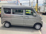 新たなCVTの採用で優れた燃費を実現!安全装備付で安心、楽しく走行できます!広い室内は多彩な荷物の積載が可能!シートアレンジでより使用シーン広がります!お仕事からプライベートまで強い味方になるお車です!