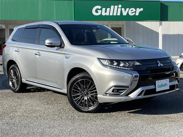 アウトランダーPHEV 2.0 S エディション 4WD 4WD 本革シート