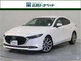 スノーフレイクホワイトパールマイカの MAZDA3 セダン 入荷しました。