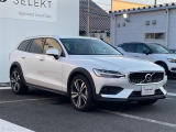 V60クロスカントリー B5 AWD プロ 4WD 