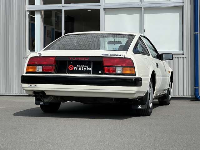 日産 フェアレディZ 2.0 Z 2シーター の中古車詳細 (13,000km