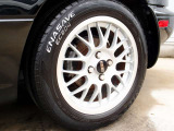 タイミングベルト 81,032km時交換済み/トランクスポイラー/Aftermarketスピーカー/スピンターンノブ/赤レザーシート/AftermarketLEDマーカー/ガラス幌/コムテックドラレコ/TOMEIシフトノブ/タワーバー