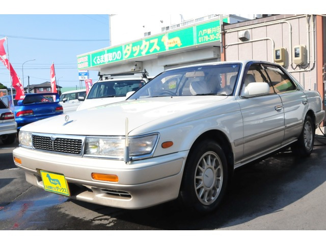 中古車 日産 ローレル 2.0 メダリスト ツインカム 24Vターボ の中古車詳細 (179,000km, ホワイトベージュツートン, 青森県,  価格応談) | 中古車情報・中古車検索なら【車選びドットコム（車選び.com）】