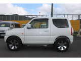 【全メーカー新車取扱】中古車だけでなく新車も全メーカー取り扱っております。購入しやすいお支払プランも取り扱っておりますのでお尋ねください。軽自動車に関しましては常時10台新車現車を展示中!