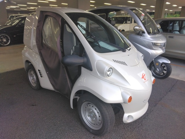 コムス B・COM カーゴ 平成30年式 600km