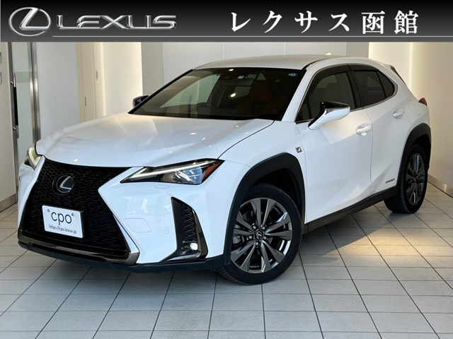 UX 250h Fスポーツ 4WD 
