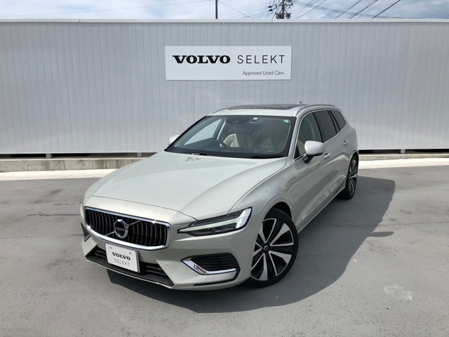 V60 リチャージ PHEV T6 AWD インスクリプション 4WD 