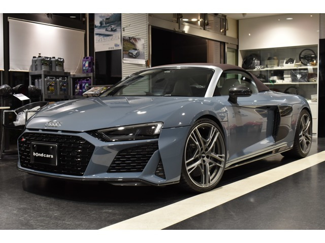 R8スパイダー V10 パフォーマンス 5.2 FSI クワトロ 4WD カーボンブレーキ カーボン...