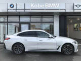 【BMWの伝統-3】BMWのお車は、“駆け抜ける歓び”を体現しております。走行の安定性とコーナリングの良さを追求し、思い通りにハンドルの操作可能です。