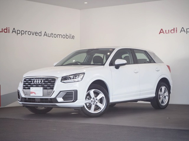 Q2 1.0 TFSI スポーツ 