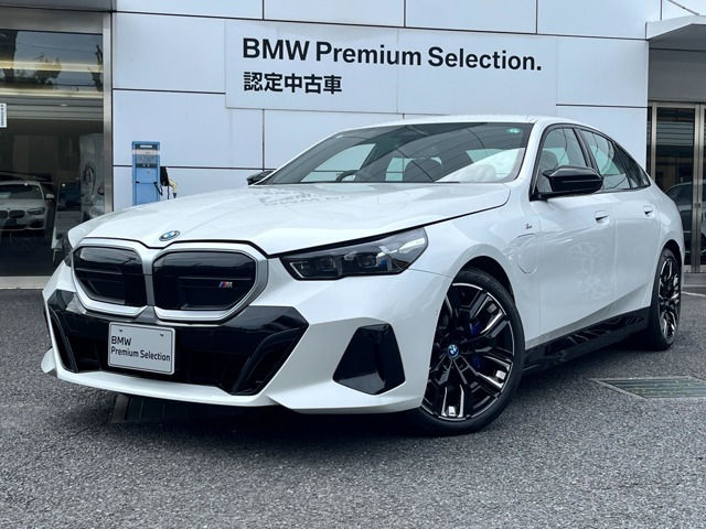 i5 M60 xドライブ 4WD 