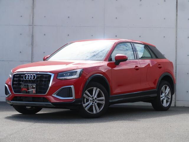 Q2 35 TFSI アドバンスド 