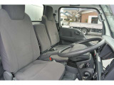 切れやホツレの無いキレイで快適なシートです♪清潔なキャビン内☆