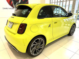 アバルト500e ツーリズモ 