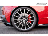 15-Spoke Forged Alloy Wheels/Wheel Finish-Gloss Black Diamond Cut/Carbon Ceramic Brakes/Special Color Brake Calipers