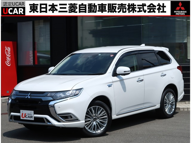 アウトランダーPHEV 2.4 G プラスパッケージ 4WD 