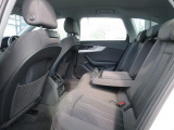 創造的かつ先進的で美しいデザインのAudi車を思う存分堪能してください。