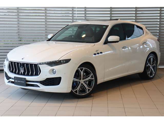 中古車 マセラティ レヴァンテ GT ハイブリッド 4WD の中古車詳細 (4,000km, ビアンコ, 東京都, 1,159万円) | 中古車情報・中古車検索なら【車選びドットコム(車選び.com)】 中古車 マセラティ レヴァンテ GT ハイブリッド 4WD の中古車詳細 (4,000km, ビアンコ, 東京都, 1,159万円) | 中古車情報・中古車検索なら【車選びドットコム(車選び.com)】