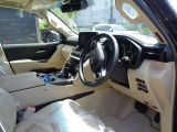 ランドクルーザー300 3.5 ZX 4WD モデリスタエアロ装着車が入荷! 即納可能です! 皆様のお問い合わせお待ちしております。