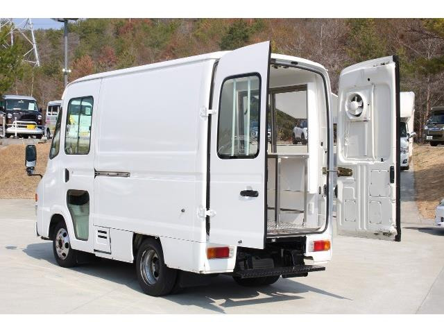 中古車 トヨタ ダイナアーバンサポーター 自社新規架装 移動販売車 キッチンカー の中古車詳細 (77,101km, ホワイト, 兵庫県,  426万円) | 中古車情報・中古車検索なら【車選びドットコム（車選び.com）】