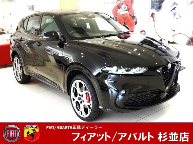 トナーレ プラグインハイブリッド Q4 ヴェローチェ 4WD 