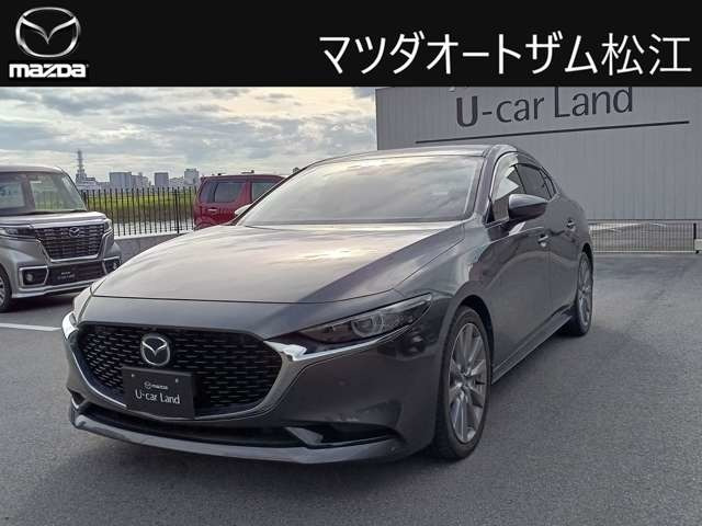 マツダ MAZDA3セダン 