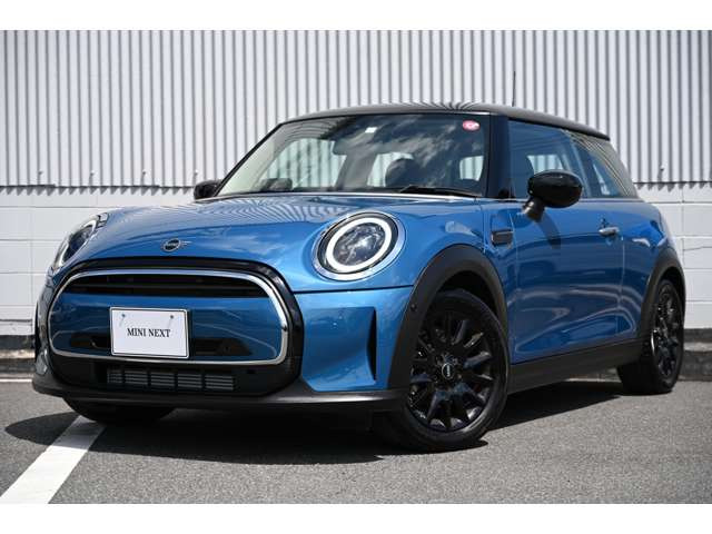 中古車 BMW MINI ミニ クーパー ファーストパッケージ DCT の中古車詳細 (3,000km, アイランドブルー, 岡山県, 329万円)  | 中古車情報・中古車検索なら【車選びドットコム（車選び.com）】