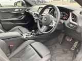 ワンオーナー M235i xDriveグランクーペ(5名) 4WD 2000CCガソリンターボ 本革パワーシート ナビバックカメラ  ETC ドラレコ スマートキー レーダークルコン
