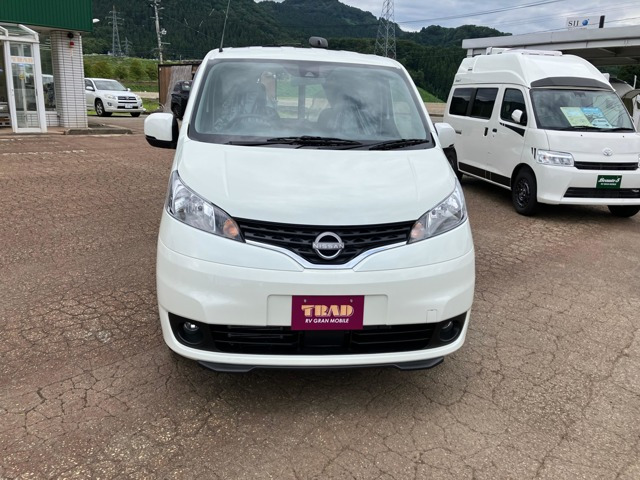 日産 NV200バネットバン 