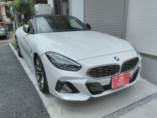 Z4 M40i 