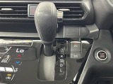 気になる車はすぐにお問い合わせください!画面右側の0066から始まる無料ダイヤルからお問い合わせ下さい!専門スタッフがお車のご質問にお答えいたします!