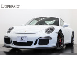 今も尚人気を誇る991型前期モデルの「991GT3 PDK」が入庫いたしました。3.8L 水平対向6気筒エンジンからは475馬力ものハイパワーを生み出します。内外装共にレーシーな雰囲気に満ち溢れた1台です。