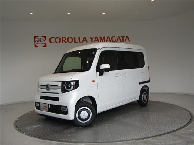 N-VAN ファン 4WD 