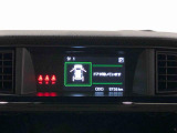 4.2インチの高精細な液晶に,ウオーニングやメンテナンスなどの運転情報を表示してくれるTFTカラーマルチインフォメーションディスプレイ。