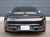 「PORSCHE」ロゴ ブラック ペイント仕上げ(ハイグロス) プライバシーガラス