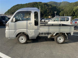 気になる車はすぐにお問い合わせください!画面右側の0066から始まる無料ダイヤルからお問い合わせ下さい!専門スタッフがお車のご質問にお答えいたします!