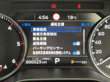 トライトン 2.4 GSR ディーゼル 4WD 4WD 本革シート